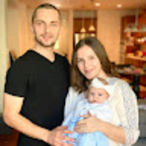 Meet your Posher, Rebeca